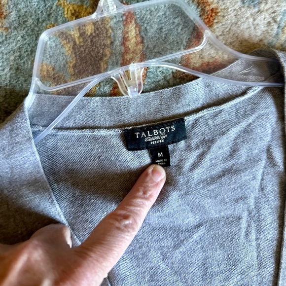 Talbots Women's Gray Cardigan Sweater Medium with Pockets - Picture 4 of 8